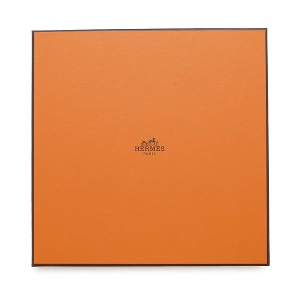 HERMES Carre EPERON D'OR Apron D'or Size 90 Silk100% Caramel/Creme - Picture 3 of 7